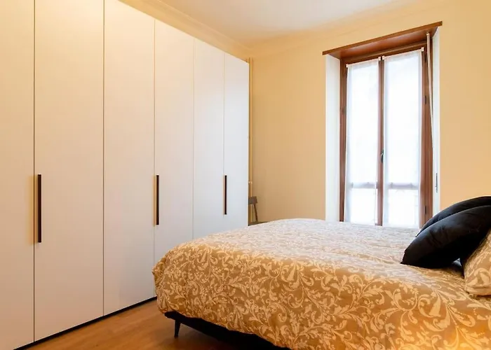 Central Cozy Apartment Close To Metro
